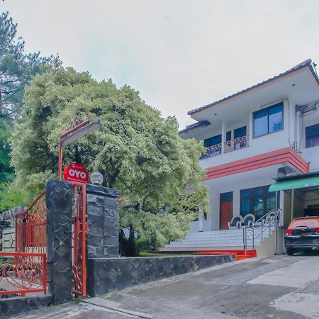 Oyo Life 90091 Wisma Pakuan Syariah Bogor Zewnętrze zdjęcie