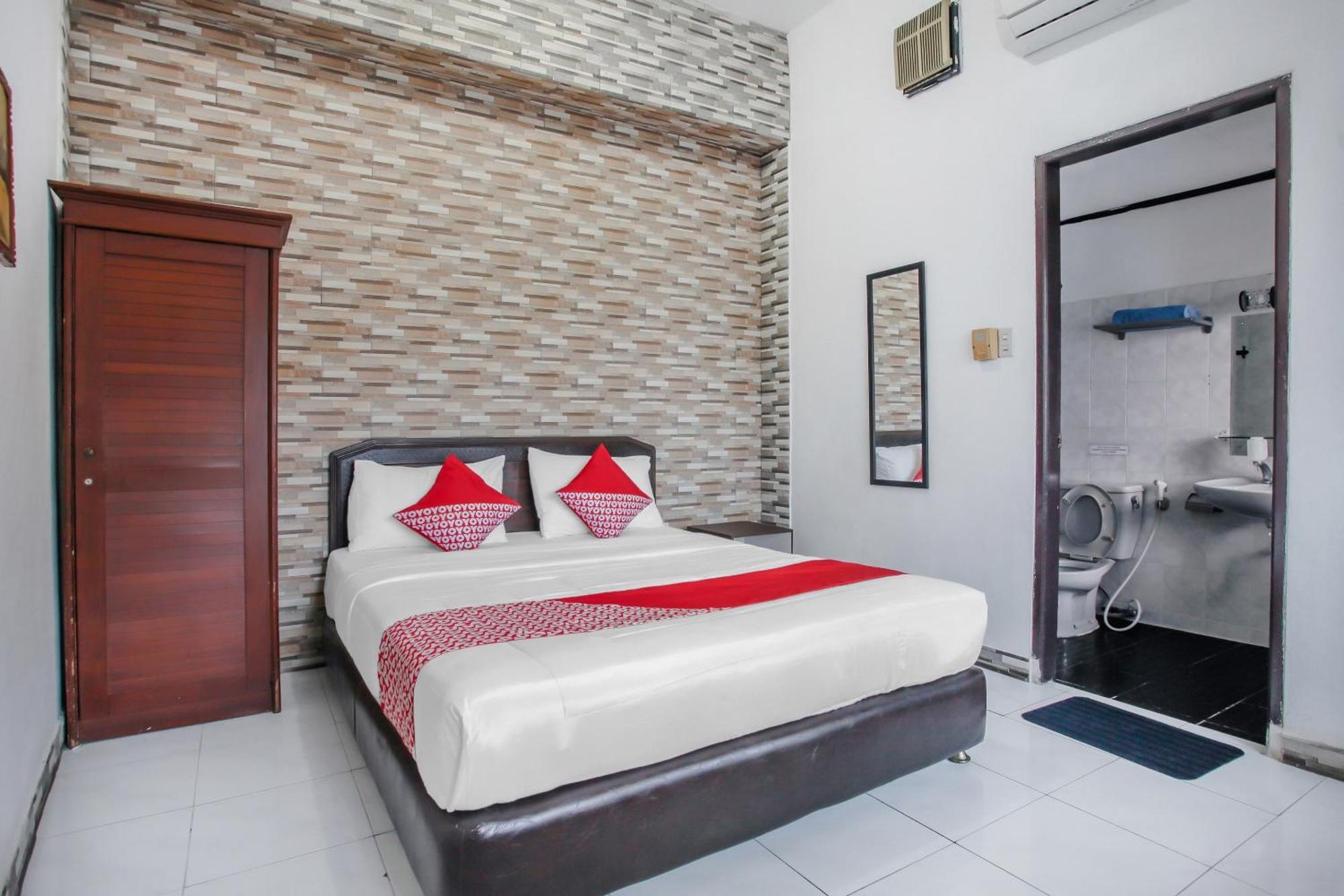 Oyo Life 90091 Wisma Pakuan Syariah Bogor Zewnętrze zdjęcie