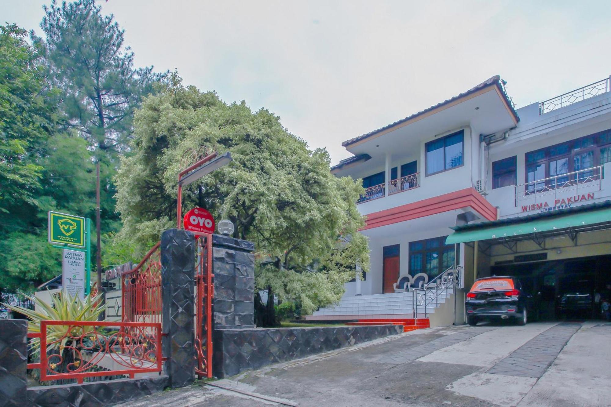 Oyo Life 90091 Wisma Pakuan Syariah Bogor Zewnętrze zdjęcie
